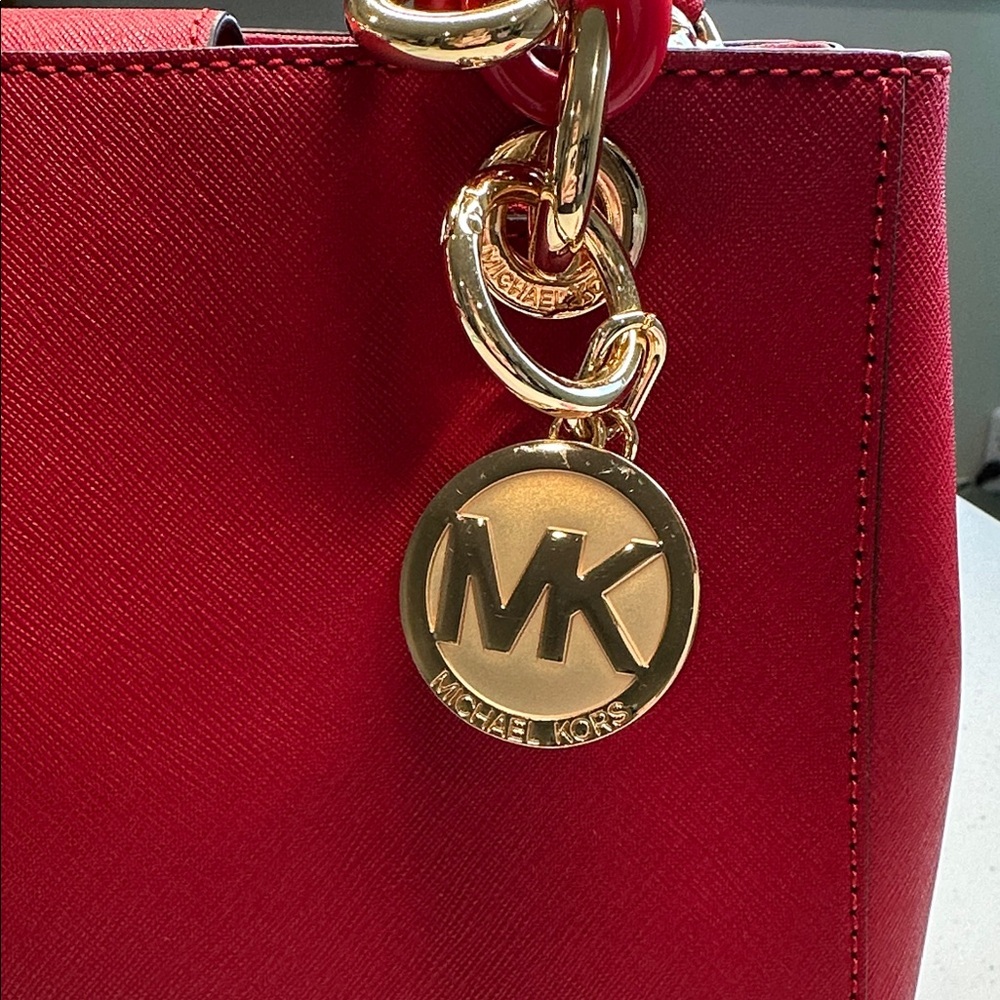 Michael Michael Kors Cynthia Small Cherry MSRP $298 - Picture 10 of 16